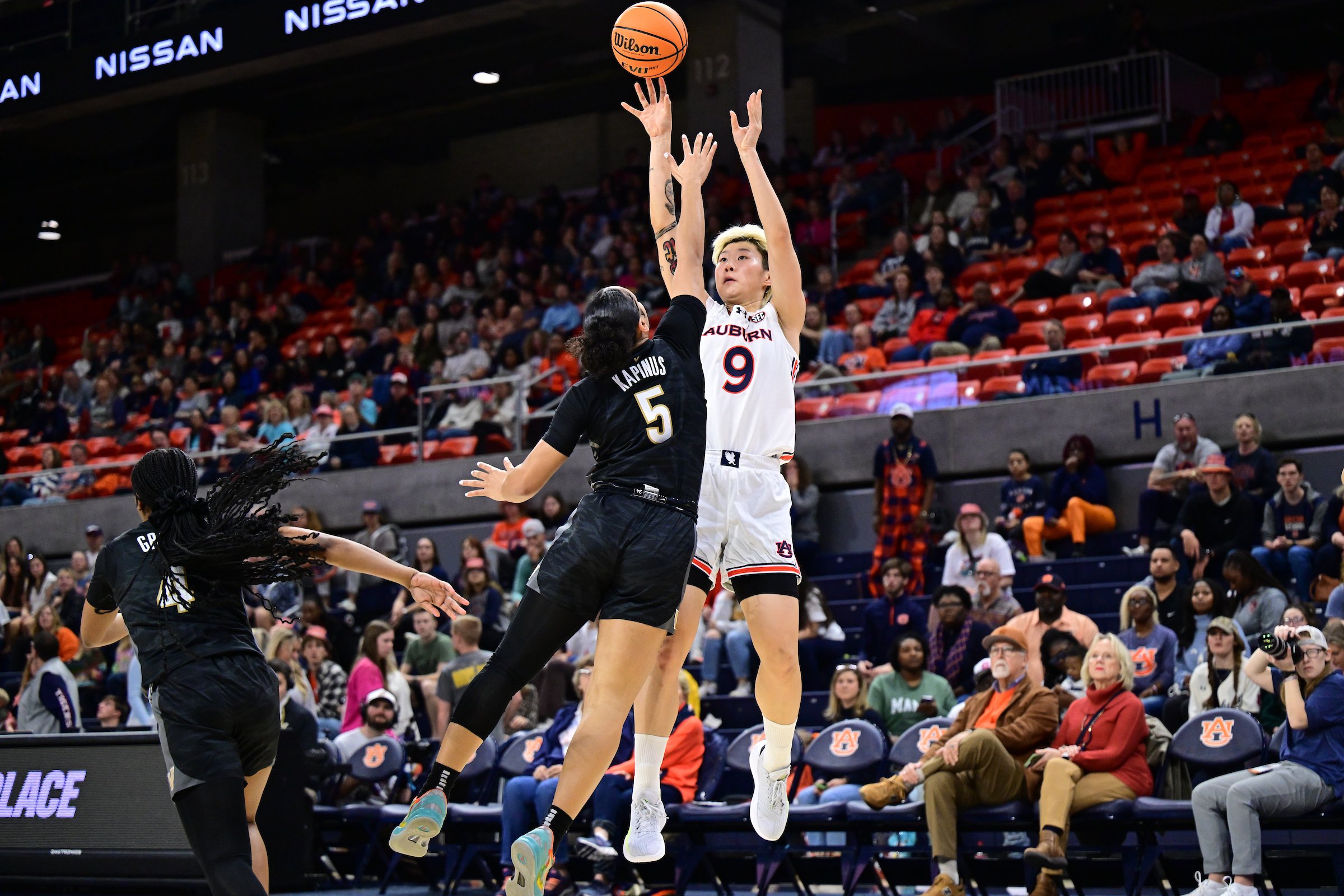  征戰(zhàn)NCAA！鄧雨婷：不太喜歡被稱為“李夢接班人” 未來想進(jìn)WNBA