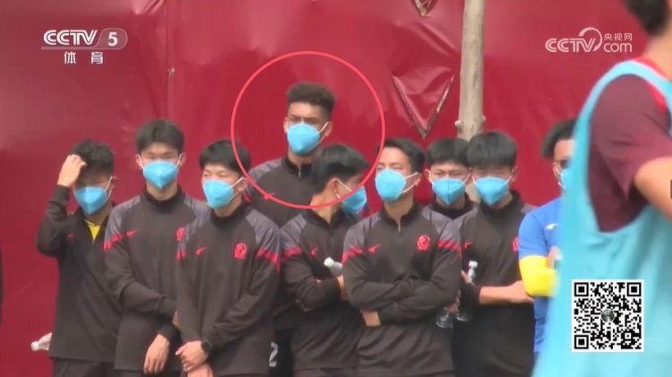  無緣U17國足名單，張洪福隨恒大足校觀摩國少隊訓(xùn)練