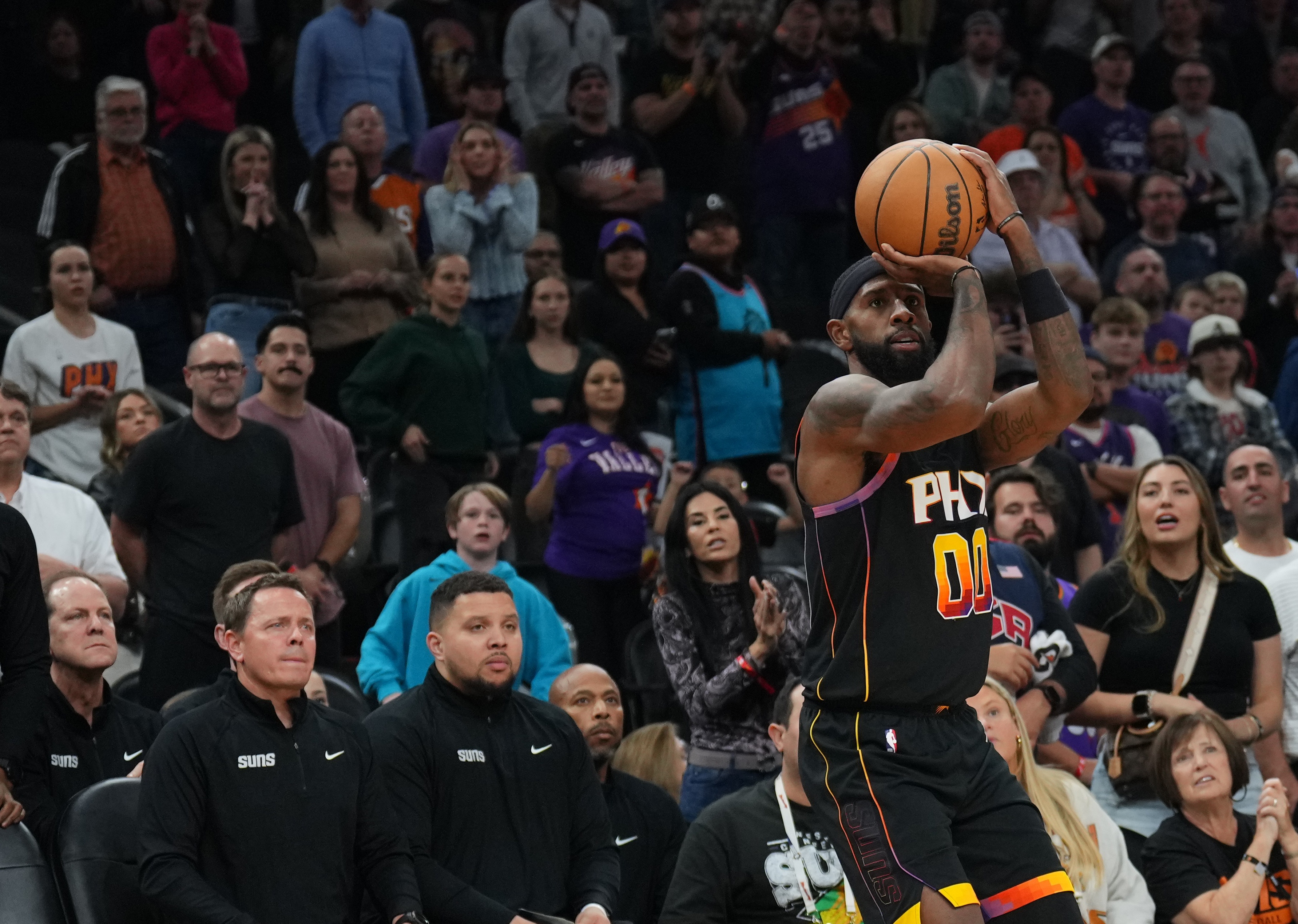  拼盡全力！羅伊斯-奧尼爾16中10空砍生涯新高27分 三分12中6